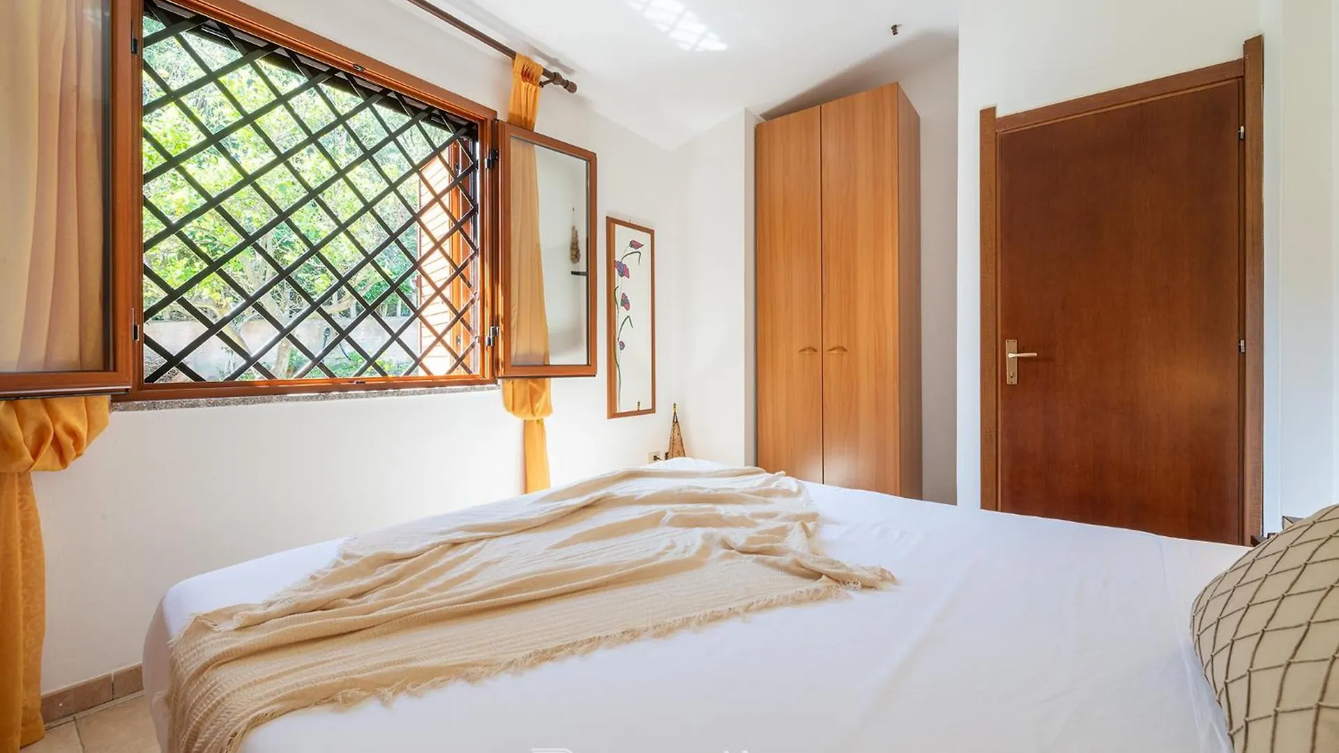 Semesterbostad Villetta De Pedra By Propertize - Palm Village Simius